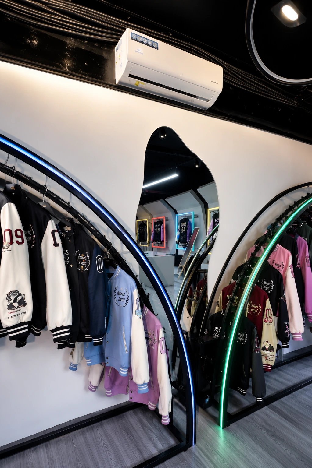 Modern fashion showroom execution by Eagle Ports Jordan